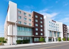 Staybridge Suites Miami International Airport - Miami - Gebouw