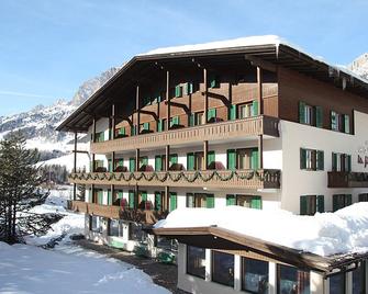 Hotel La Plaza - Corvara in Badia - Building