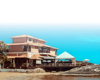 Pousada Recanto da Pedra - Iriri - Edifício