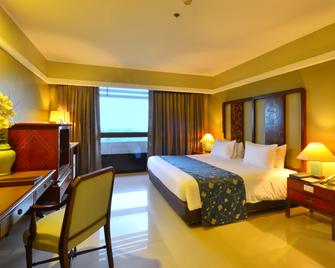 Loei Palace Hotel - Loei - Schlafzimmer