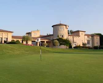 Hotel du Golf - Domaine de la Valdaine - Montboucher-sur-Jabron - Building