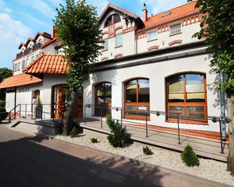 Hotel Kahlberg - Krynica Morska - Building