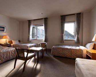 Hotel Tateyama - טאטיאמה (טויאמה) - חדר שינה