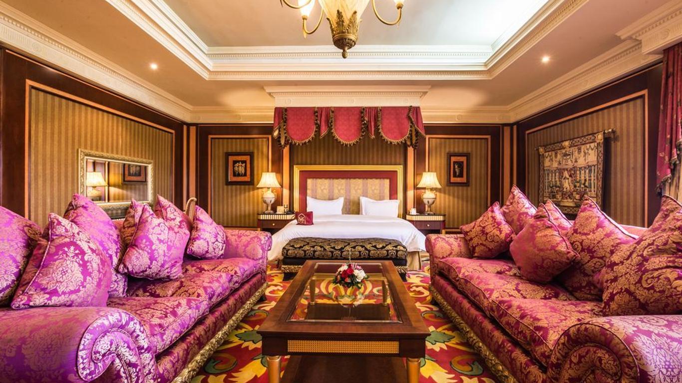 로열 미라지 디럭스