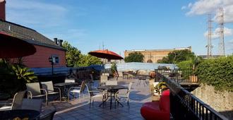 Frenchmen Hotel - New Orleans - Patio