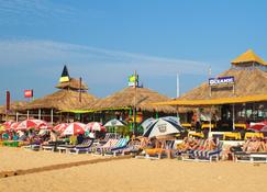 Hiline Hotels & Resorts - Baga - Beach