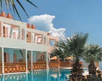 Mitsis Family Village Beach Hotel - Kardamena - Toà nhà