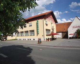 Gasthof Hotel Herderich - Schlüsselfeld - Edificio