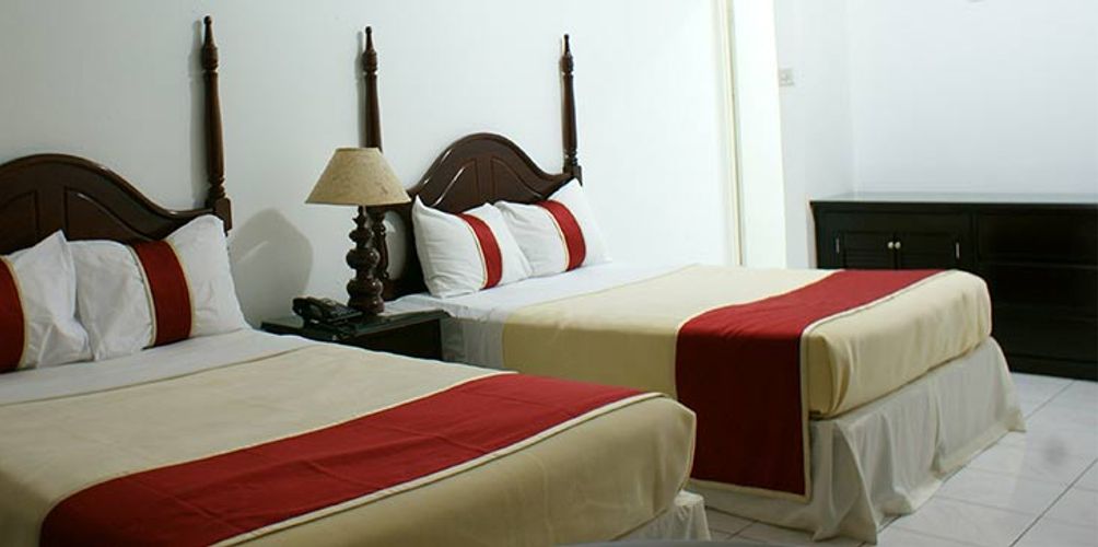 altamont court hotel 124 1 6 4 kingston hotel deals reviews kayak