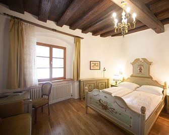 Hotel Wilder Mann - Passau - Schlafzimmer