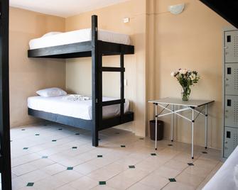 Deja Hostel - Playa del Carmen - Habitación