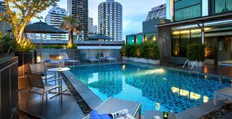 瑞士大酒店 - 曼谷 - 游泳池