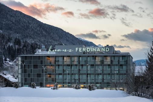 FRANZ ferdinand Mountain Resort Nassfeld - Трёполах - Здание