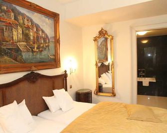 St. George Residence All Suite Hotel de Luxe - בודפשט - חדר שינה
