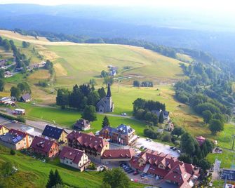 Vital&Spa Resort Szarotka - Zieleniec - Widok na zewnątrz