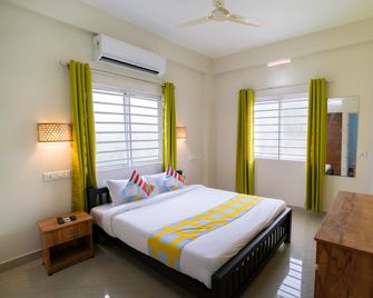 Fabhotel Dreamz Airport Residency - Nedumbassery - Bedroom