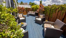 Hollywood Beach Suites and Hotel - Hollywood - Patio