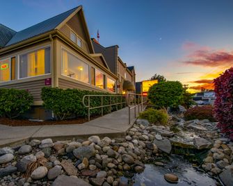 Sunrise Inn Villas and Suites - Anacortes - Gebouw
