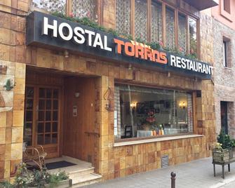Hostal Torras - Sant Hilari Sacalm - Gebouw