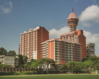 Mövenpick Hotel & Residences Nairobi - Nairobi - Edificio