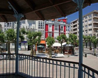 Alojamiento Buciero - Santoña - Vista del exterior