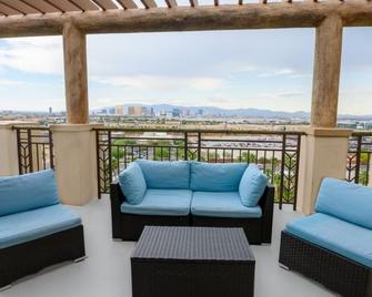 Tahiti Village Resort & Spa - Las Vegas - Balcony