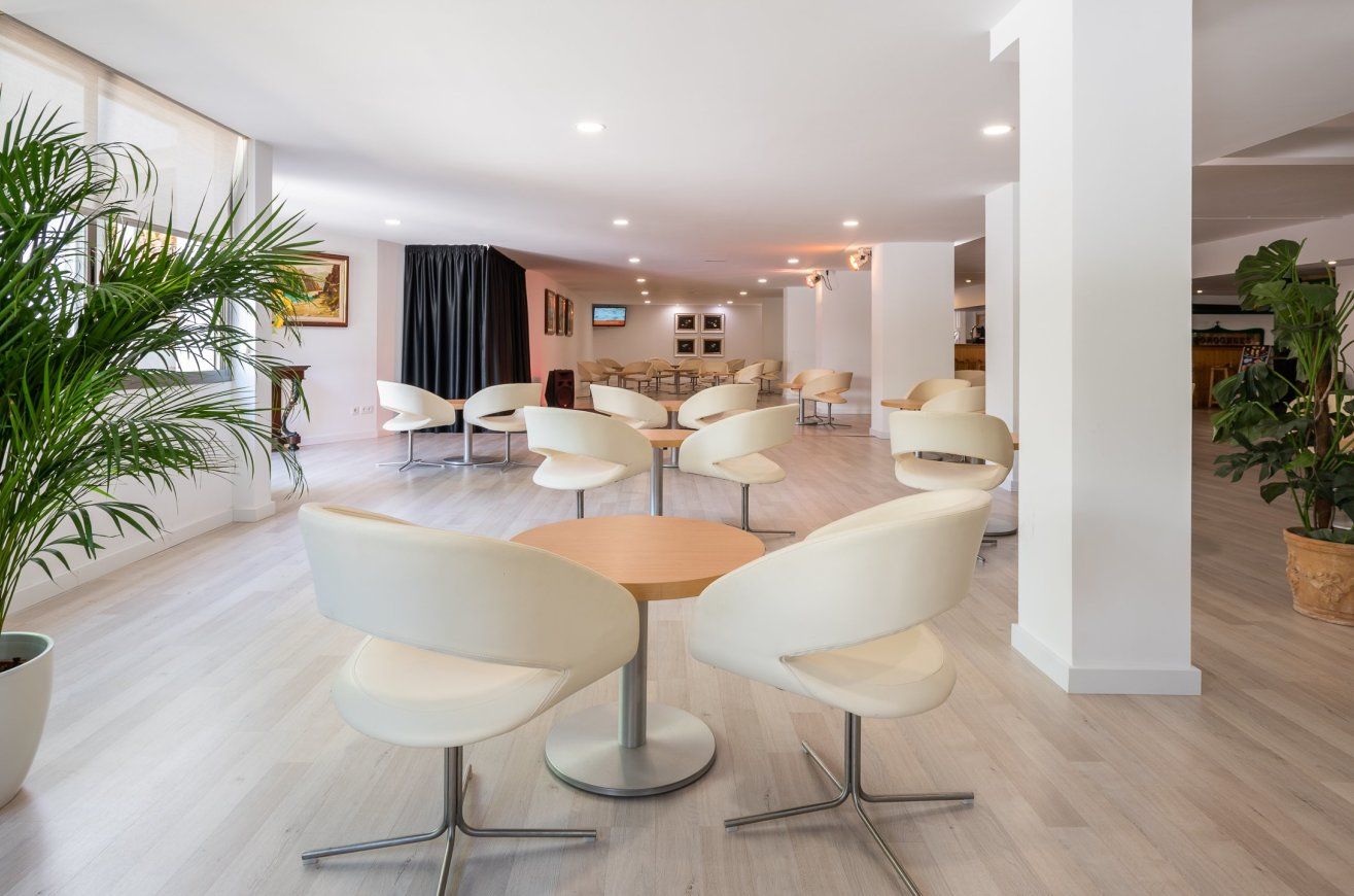 OLA Apartamentos Bouganvillia - Santa Ponça - Lobby