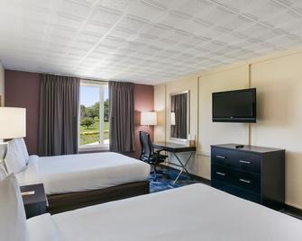 Eisenhower Hotel & Conference Center - Gettysburg - Bedroom
