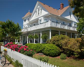 White Doe Inn - Manteo - Gebäude