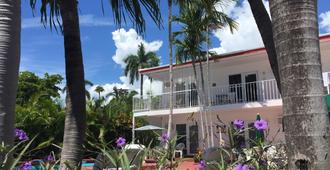 Birch Patio Motel - Fort Lauderdale - Edificio