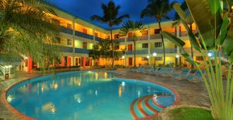 Acuarium Suite Resort - Santo Domingo - Pool