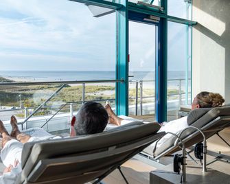 Hotel Neptun - Rostock - Parveke