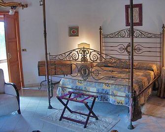 Azienda Agrituristica Seliano - Paestum - Schlafzimmer