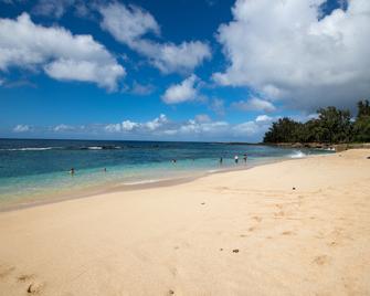 Backpackers Vacation Inn and Plantation Village - Haleiwa - Spiaggia