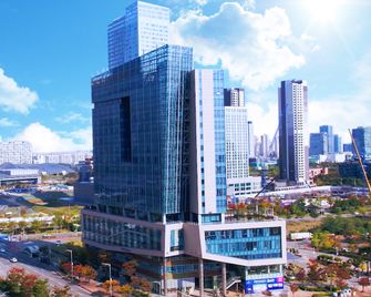 Bridge Hotel Incheon Songdo - Incheon - Gebouw