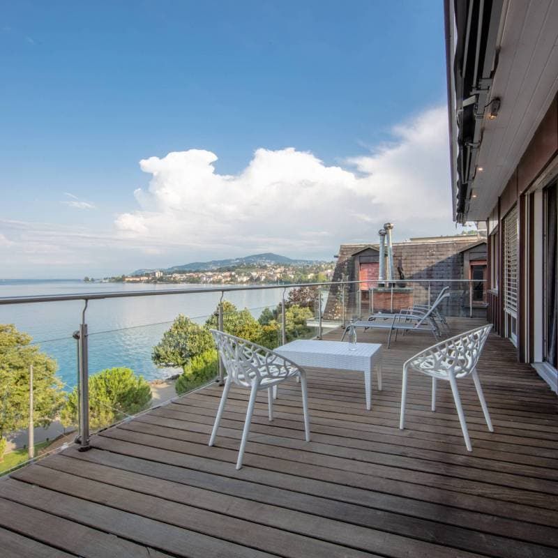 La Rouvenaz - מונטרה - מרפסת