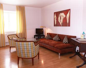 Landhotel Hirsch - Kempten - Living room