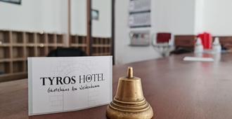 Tyros Hotel und Gästehaus am Weidendamm - Hannover