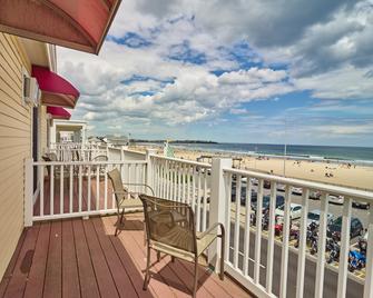 Atlantic Sands - Hampton Beach - Balcony