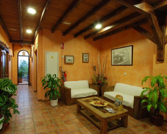 Hostal el Puente - Tabernas - Recepción