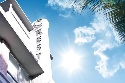 Crest Hotel Suites - Miami Beach - Building