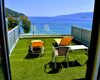 New Aegli Resort Hotel - Póros - Balcony