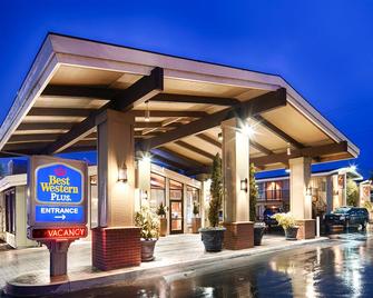 Best Western Plus Humboldt Bay Inn - Eureka - Edificio