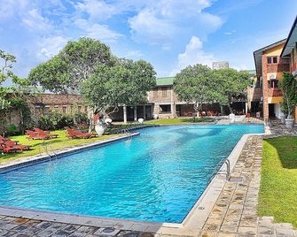 The Long Beach Resort & Spa - Koggala - Piscine