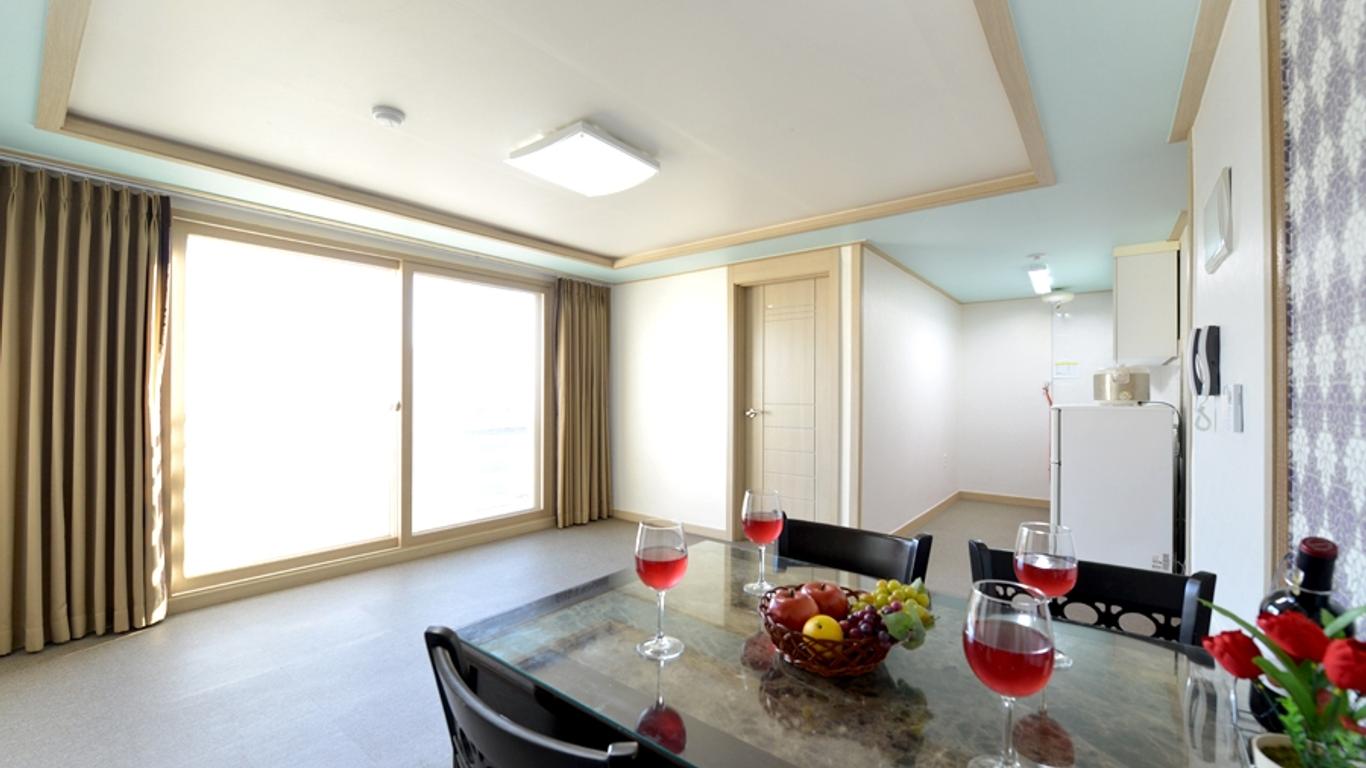 إتش جاي هاوس