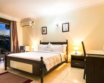 Marie's Royale Hotel - Kampala - Bedroom