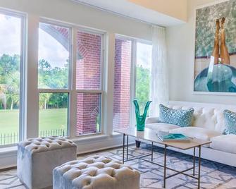 One Club Gulf Shores - Gulf Shores - Living room