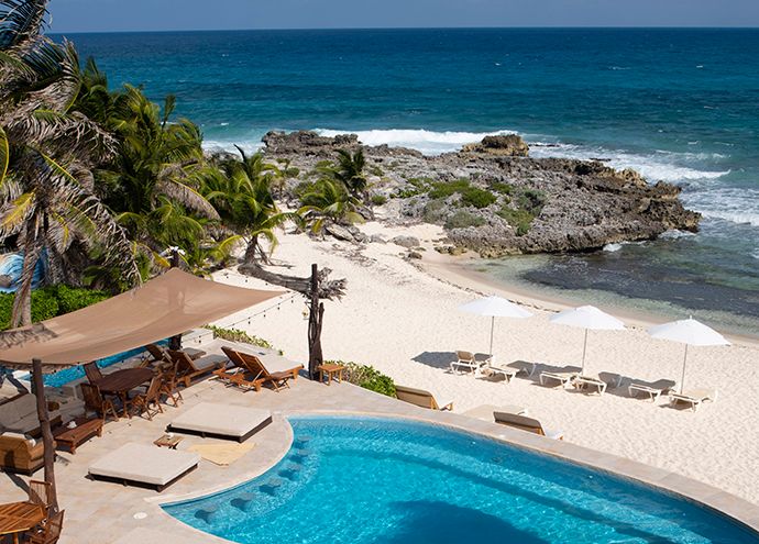 Hotel Playa La Media Luna - Isla Mujeres - Pool