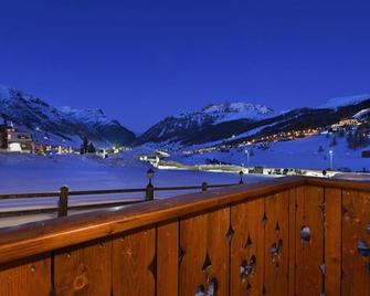 Hotel Piccolo Mondo - Livigno - Balkong