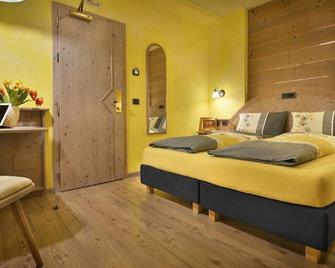 Hotel Piccolo Mondo - Livigno - Schlafzimmer